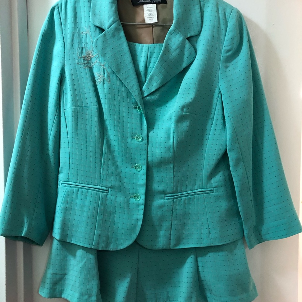 Jonathan Martin Studio 2pc Suit